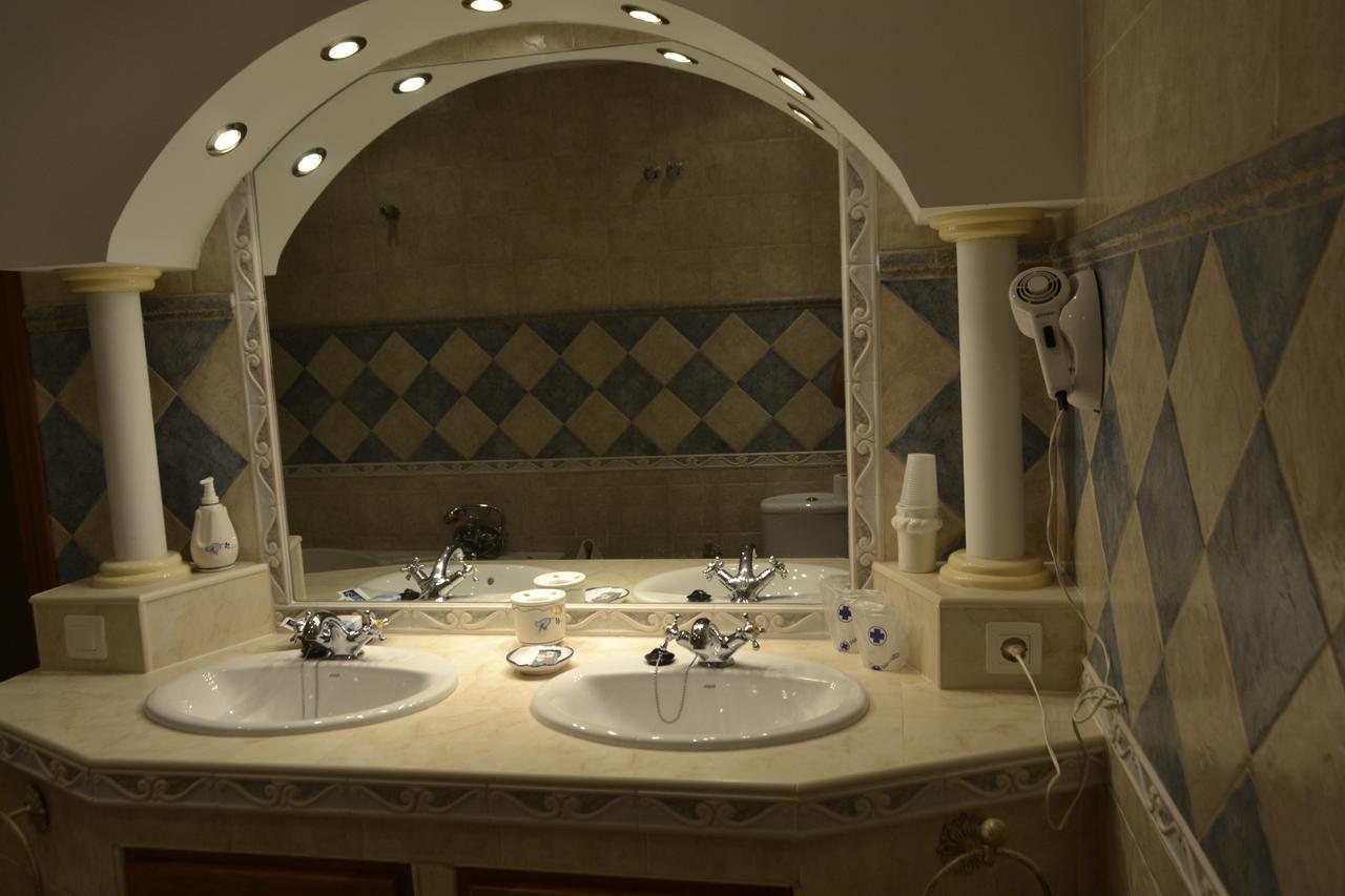 Hotel Arco Del Sol コルメナル エクステリア 写真